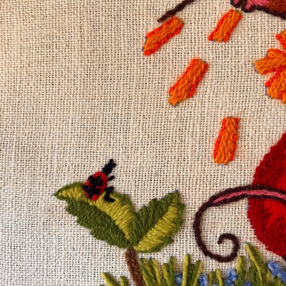 1960's Crewel Embroider Woodland Mouse and Friends  Art Piece on Wooden Frame - Picture 3 of 8